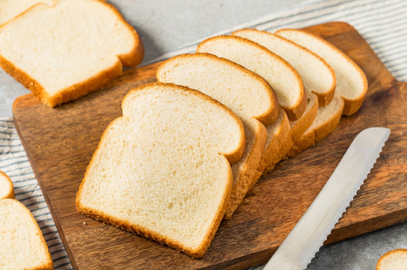 white sandwich bread